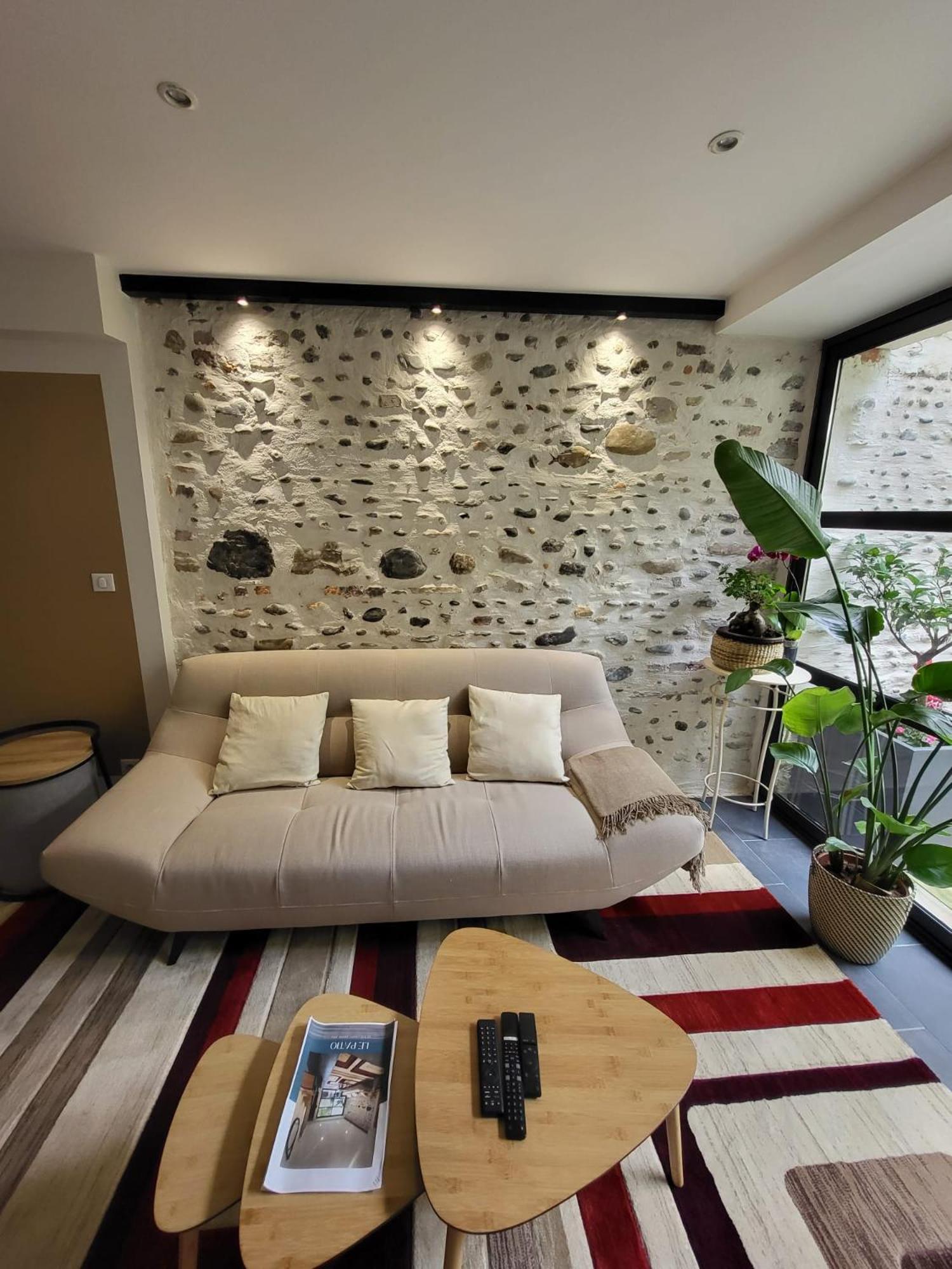 Le Patio - Appartement Calme - Hyper Centre Pau Zewnętrze zdjęcie