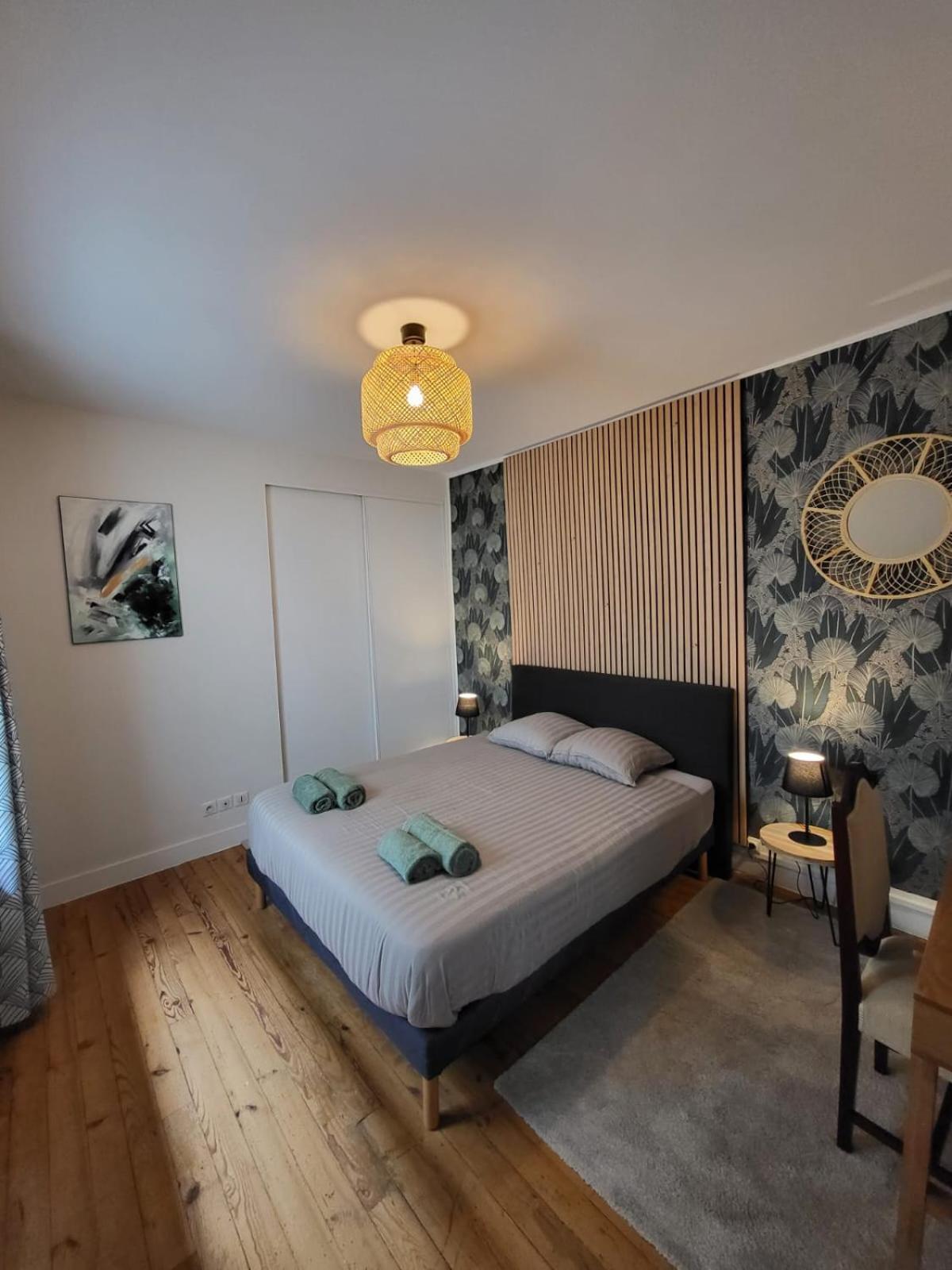 Le Patio - Appartement Calme - Hyper Centre Pau Zewnętrze zdjęcie