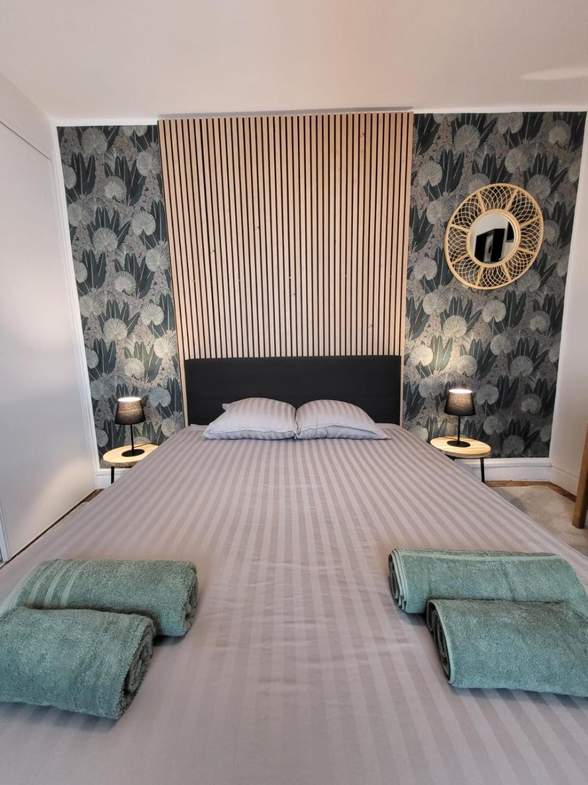 Le Patio - Appartement Calme - Hyper Centre Pau Zewnętrze zdjęcie